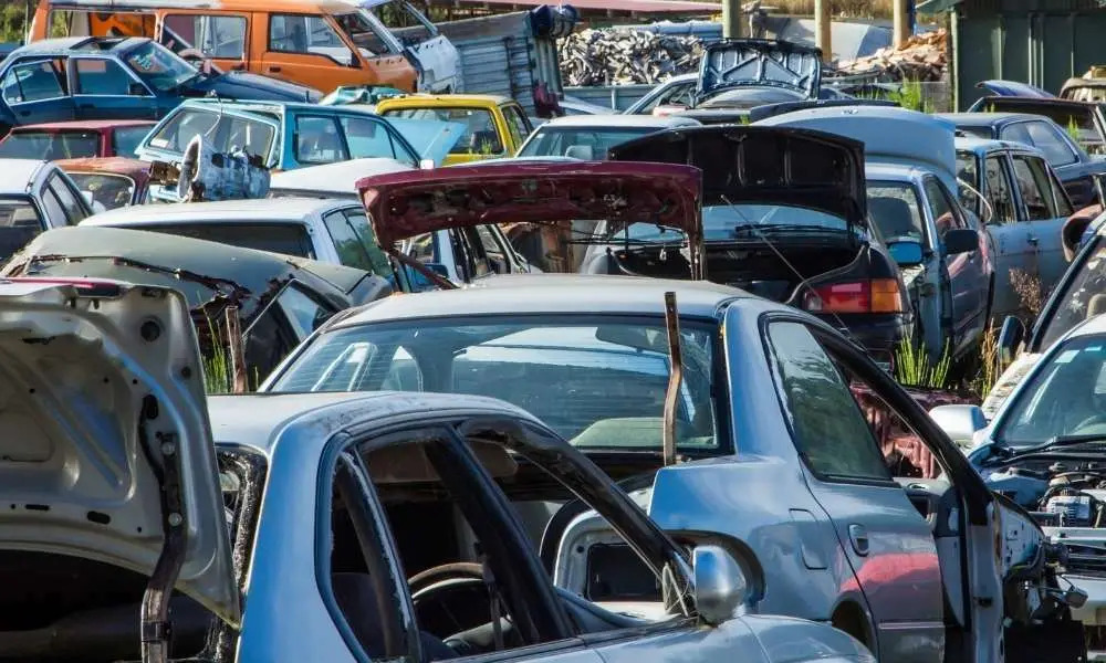 Stuck With a Dead Car? Here’s How to Turn Your Biggest Headache Into Cold Hard Cash
